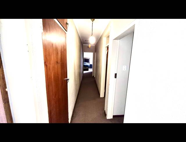 3 BEDROOM HOUSE FOR SALE IN MODEL PARK